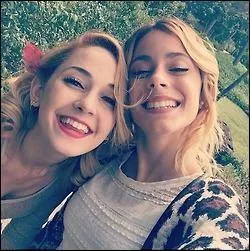 Quelle est la chanson de Violetta et Ludmila ?