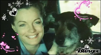 Dans le film "Le vieux fusil", comment Clara, incarnée par Romy Schneider, avait-elle appelé le chien ?