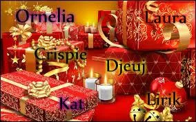 La fête commença vers 21 heures. Un intensif combat de cartes ne tarda pas à commencer. Il séparait deux groupes (image). Dans le jeu du Uno, lorsque Laura n'eut plus qu'une carte, elle cria...