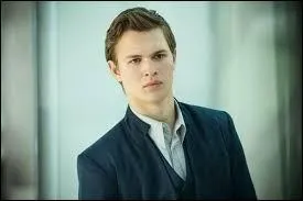 Quel acteur incarne le personnage de Caleb ?