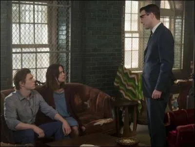 L'expérience tentée par le Dr Oliver pour « remédier » à [réponse à la question 6] de Lana se base sur quel concept de la psychologie ?