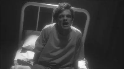 On retrouve dans "American Horror Story : Asylum" des scènes inspirées de plusieurs classiques du cinéma. Quelle est l'intruse ?