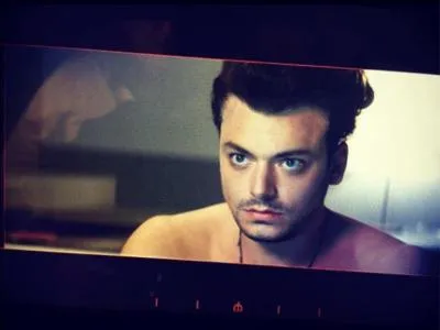 Ce garçon n'est pas qu'un humoriste. Car...