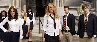 Où les jeunes hommes étudient-ils ?