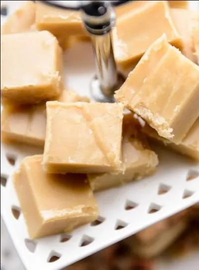 Ces petites bouchées sont partout et sont un dessert ou un amusement de soirée. Attention : riches et sucrées. C'est...