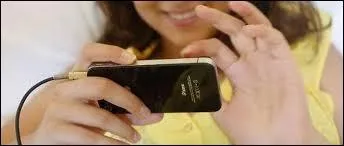 Marine était comme les précédentes ; une de ces gamines qui fait des études, et qui, de plus est, semble assez ... . Mais intelligentes ou non, le guépard parvient toujours à les piéger.