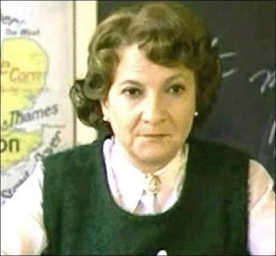 Un accent pied-noir confirmé, mémorable mère juive dans "Un éléphant, ça trompe énormément" !