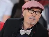 Complétez : "Même s'il pleut, l'été s'ra chaud, 
Dans les t-shirts dans les ...".