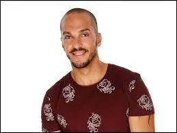 Avec qui partage-t-elle son secret ?