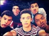 A la fin de la s&eacute;rie, de qui est amoureuse Violetta ?