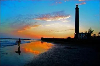 Sur quelle partie de l'&icirc;le peut-on trouver le phare de Maspalomas ?
