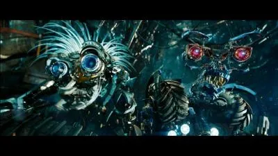 Comment se nomment ces deux petits Autobots ?