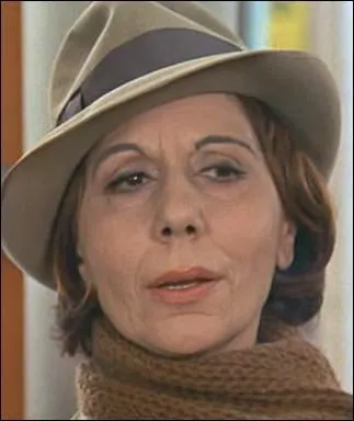 Actrice belge aux multiples facettes, souvent extravagante et campant les grandes bourgeoises... Je suis ?