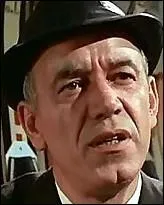 Il maniait le verbe d'Audiard comme personne, "titi parisien" et cycliste pendant l'Occupation, il jouera après guerre et surtout dans les années 60 nombre de truands sur le grand écran avec une gouaille et une facette comique qui n'appartient qu'à lui... Je suis ?