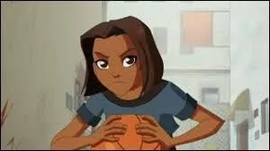 Qui n'est pas vraiment une joueuse mais remplace Mia ?