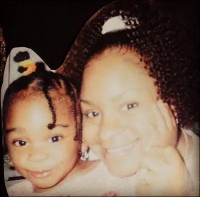 Quel est le nom de la mère de Normani ?