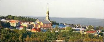 Il existe deux villes dans le monde entier dont le nom s'écrit avec un point d'exclamation : il s'agit de « Westward Ho ! » (Angleterre) et de...