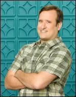 Comment s'appelle l'entraîneur de basket ?