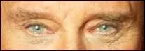 A qui sont ces yeux?