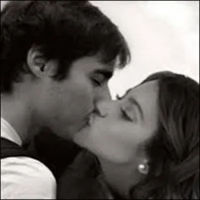 À la saison 3, qui veut détruire le couple León et Violetta ?