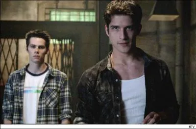 Comment s'appelle le meilleur ami de Scott ?