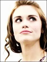 Qui est le premier petit copain de Lydia ?