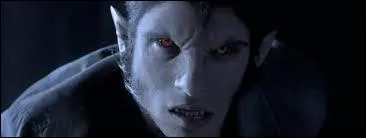 Lors de quelle saison Scott devient-il un vrai alpha ?