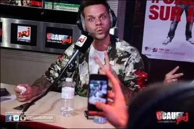 Comment s'appelle sa sur ?