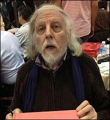 D&eacute;c&eacute;d&eacute; &agrave; l'&acirc;ge de 73 ans, il a commenc&eacute; &agrave; travailler pour Charlie Hebdo &agrave; partir de 1992. Quel est son nom ?