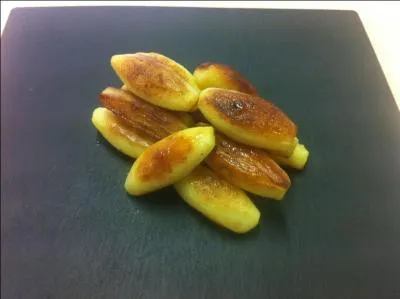 Quel est le nom de ces jolies pommes de terre que l'on va servir avec le civet ?