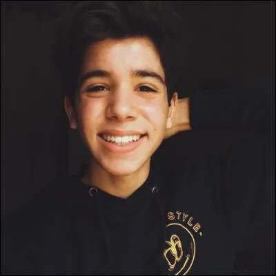 Avec quel américain a-t-il fait une vidéo ?