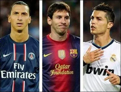 Quel joueur de football a des timbres à son effigie dans son pays ?