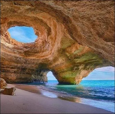 Pour voir de tels miracles, point n'est besoin de voyager loin. Alors, ménagez vos montures (de lunettes ?) et trouvez l'endroit !