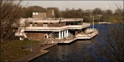 Quel nouveau personnage intègre les "Misfits" lors de la troisième saison ?