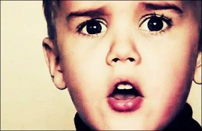 À quelle heure est né Justin Bieber ?