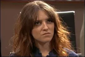 De son côté, Blanche a enchaîné les hommes dangereux : après son ex-mari, elle a testé un prof de philosophie qui a battu sa fille à mort. Comment s'appelait cette fille ?