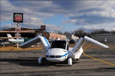 Franchement, elle est super ta nouvelle "motocrotte" géante ! Mais qu'est-ce que c'est ?