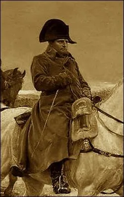 Où Napoléon Ier débarqua-t-il à son retour de l'ïle d'Elbe, le 1er mars 1815 ?