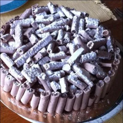 Donnez-moi le nom de ce gâteau :