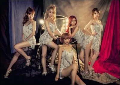 Les Hotties ont débuté avec :