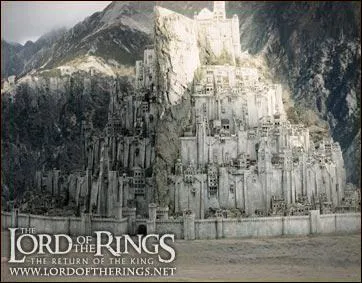 Et enfin, qui devient le roi du Royaume Réunifié du Gondor et de l'Arnor à la fin du 3e film ?