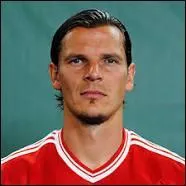 Daniel Van Buyten est-il francophone ou néerlandophone ?