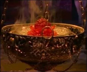 Les dieux s'en servent comme onguent et de nourriture, de quoi s'agit-il ?