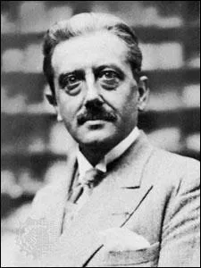 Qui a écrit "Le journal d’un curé de campagne"