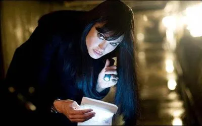 Au départ, qui devait incarner l'espion russe dans Salt ? 
(C'est Angelina Jolie qui s'est retrouvée avec le rôle.)