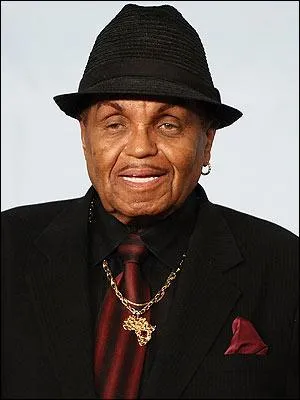 " It's different for girls " était un tube de :