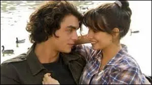 Comment s'appelle l'ancien petit copain de Clem ?