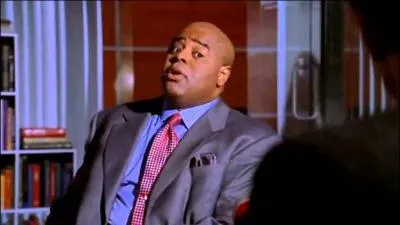 De combien de dollars Edward Vogler a-t-il fait don à l'hôpital ?