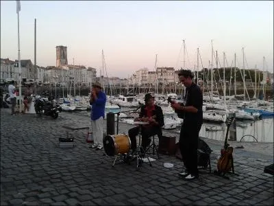 Juillet - Où cette scène se déroule-t-elle ?