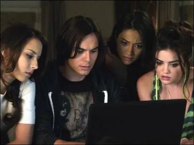 Qui faisait partie du N.A.T Club ?